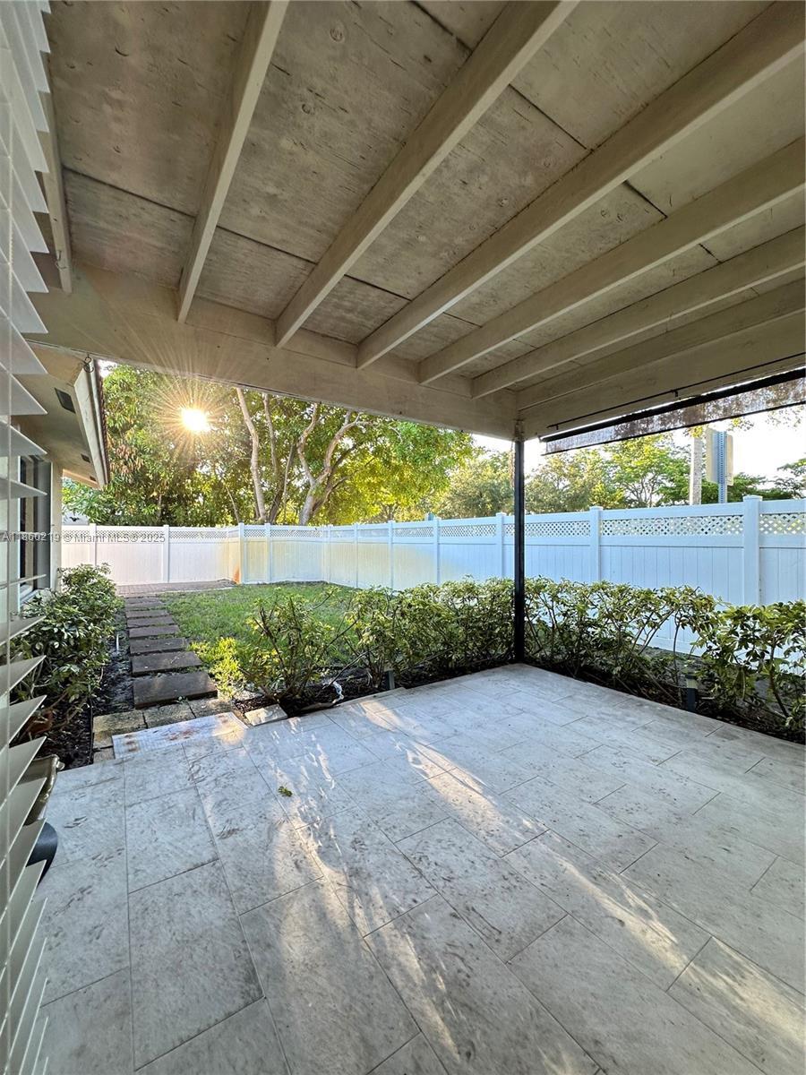 Building Photo - 3150 NW 94th Ave