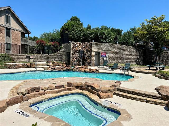 Building Photo - 1204 Signal Ridge Pl