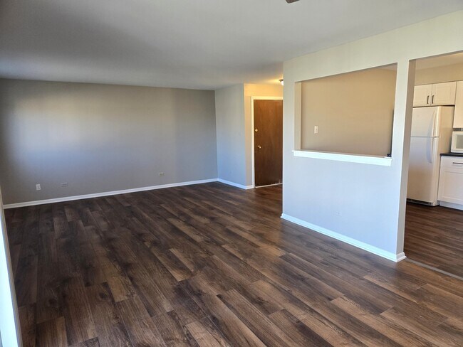 Building Photo - 4712 W 107th St