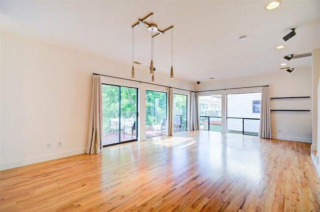 Building Photo - 4505 Eigel St