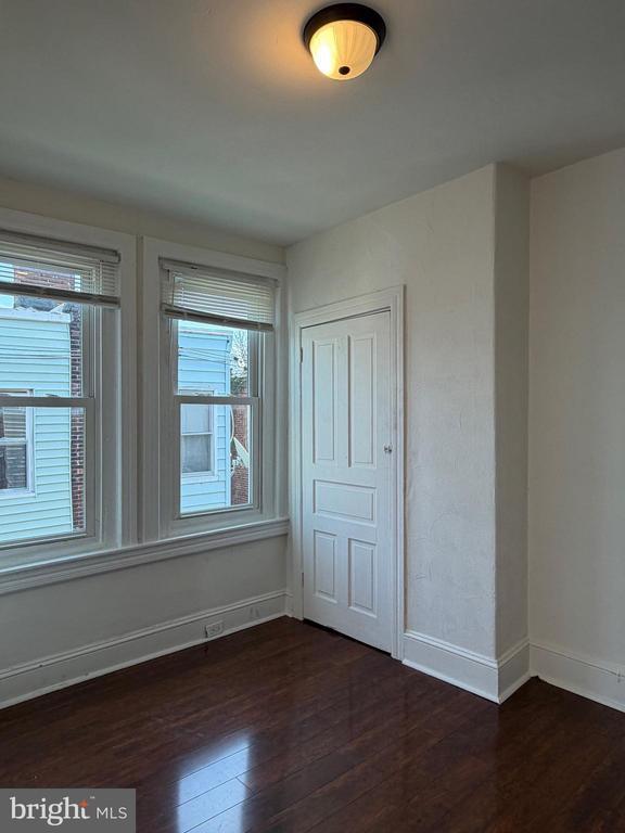 Building Photo - 2667 N Napa St