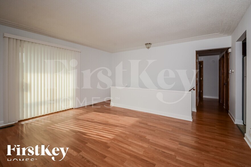 Building Photo - 1865 Waybridge Ln