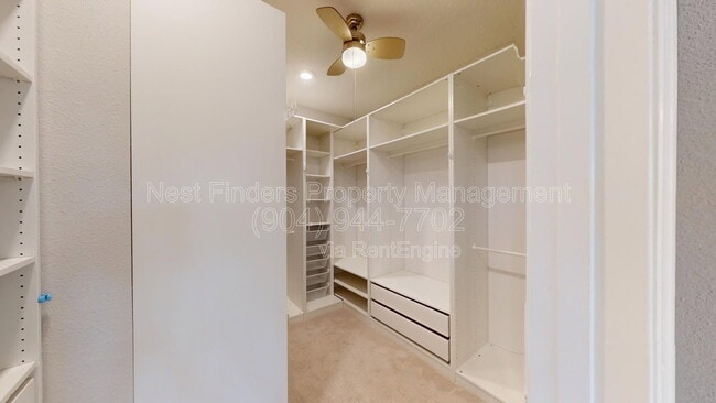 Building Photo - 7340 Sunset Ridge St