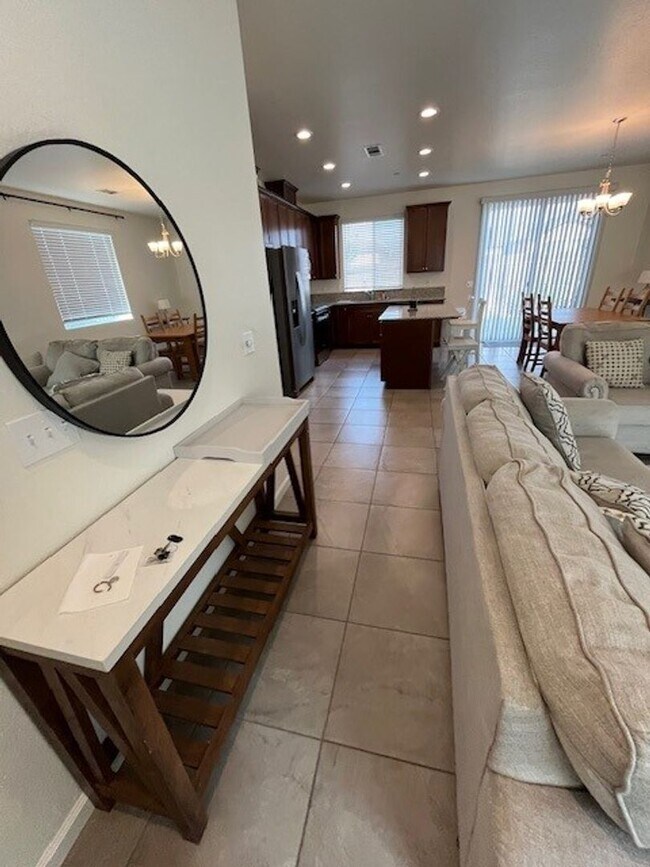 Building Photo - Coming Soon!