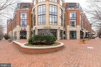 Building Photo - Stylish 1BR Rental in the Heart of Alexand...