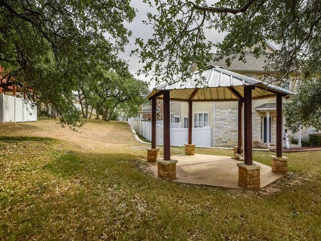 Building Photo - 700 Mandarin Flyway