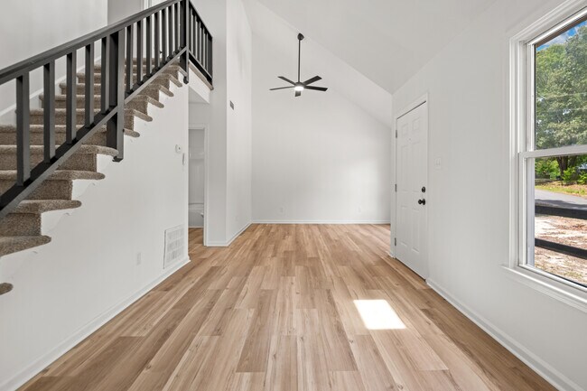 Building Photo - 7311 John Elizabeth Pl
