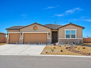 Building Photo - 3575 E Wallowa Dr