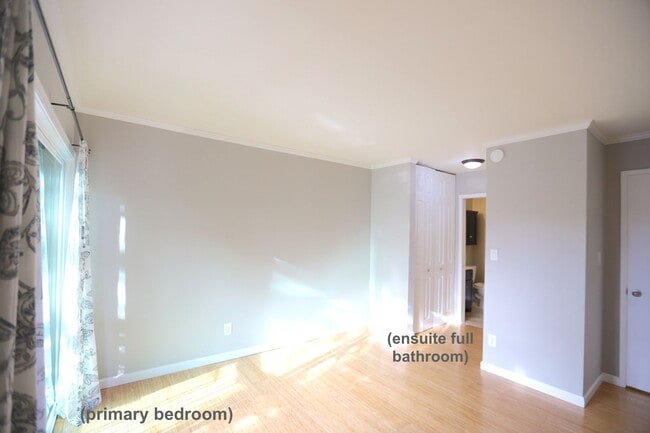 Building Photo - 22 Moss Ave