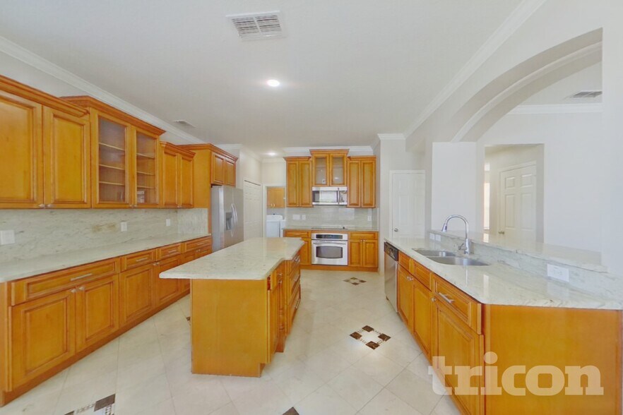 Building Photo - 1815 Honeydew Ct