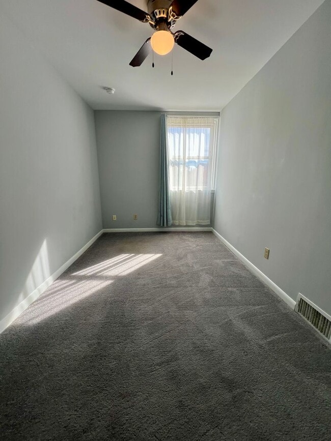 Building Photo - Beautiful 3bed-1.5 bath Home in Ambler!