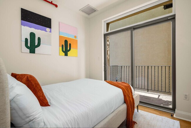 Building Photo - 140 Broadway