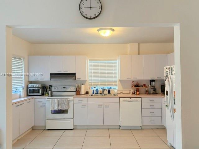 Building Photo - 5760 SW 35th St