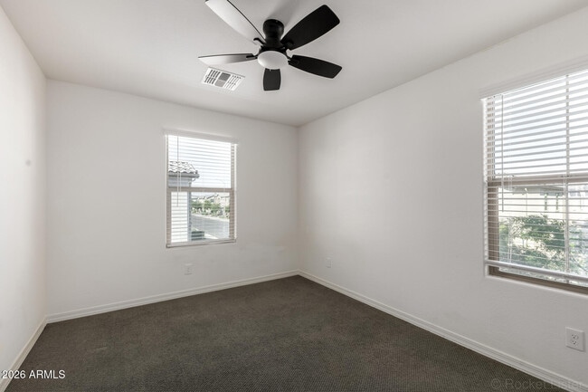 Building Photo - 1712 S 82nd Pl