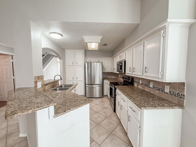 Building Photo - 4521 Allegro Dr