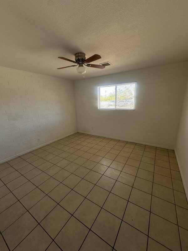 Building Photo - 1309 N Arbor Ave