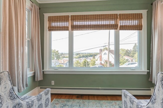Building Photo - 3 Bed 1 Bath in Lemoyne Pa