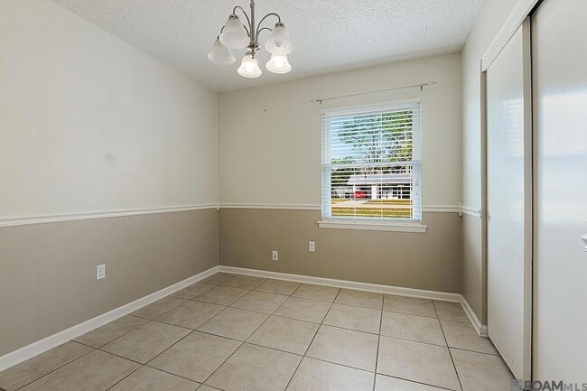 Building Photo - 1878 Denver Dr