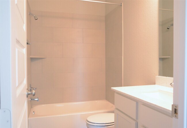 Building Photo - 10511 Forfar Ln