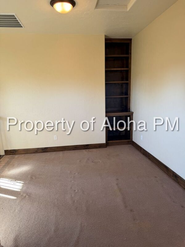 Building Photo - 129 E Cholla Hills St