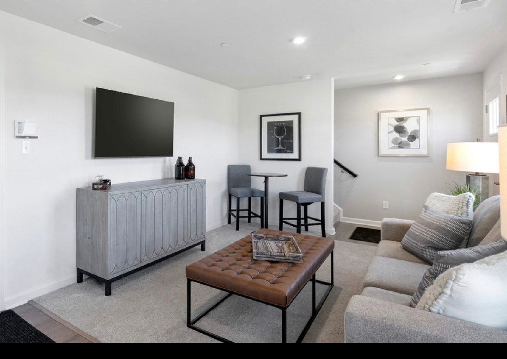 Building Photo - 107 Leah Dr