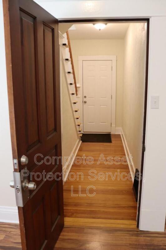 Building Photo - 1406 Kentucky St
