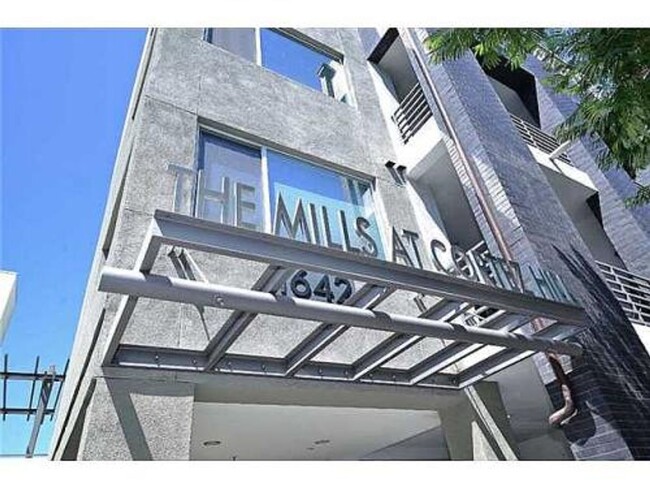 Building Photo - Exquisite Penthouse+Loft with Breathtaking...