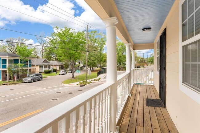 Building Photo - Move-In Special: $300 Off First Month if You Move by Feb 28, 2026!