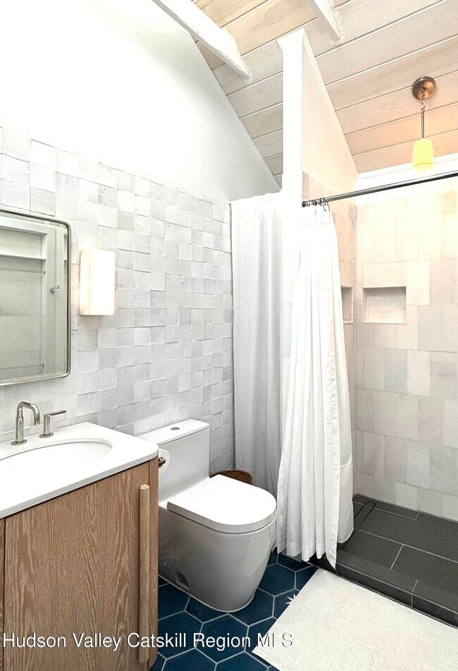 Building Photo - 299 Wittenberg Rd