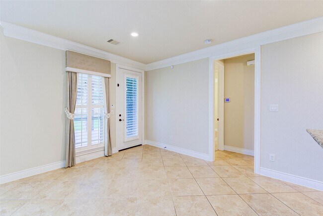 Building Photo - 27827 Patsy Pence St