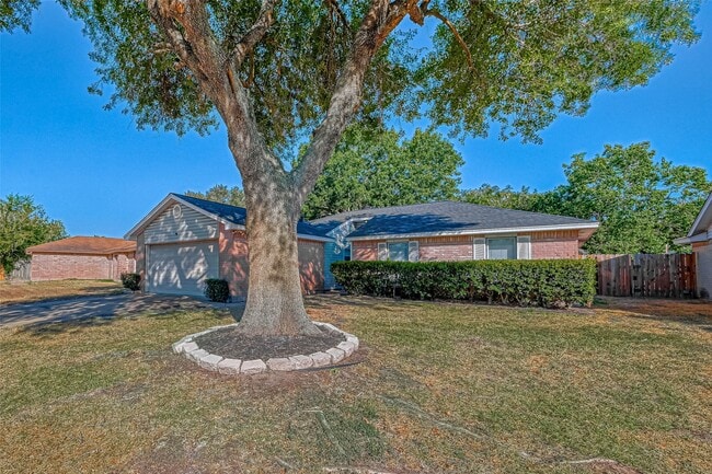 Building Photo - 24130 Silversmith Ln