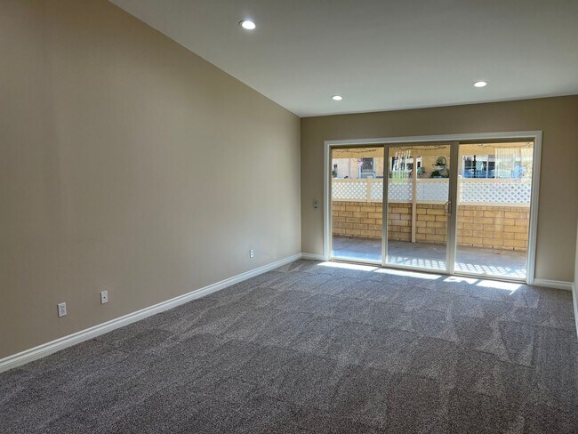 Building Photo - Leisure Village Home near the Rec Center now available