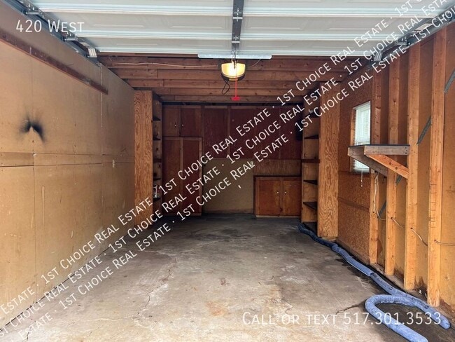 Building Photo - 420 West-