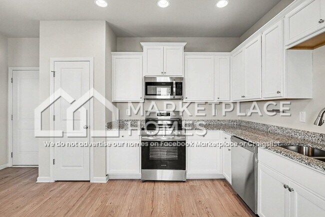 Building Photo - 318 Bertha Honey Stewart Dr