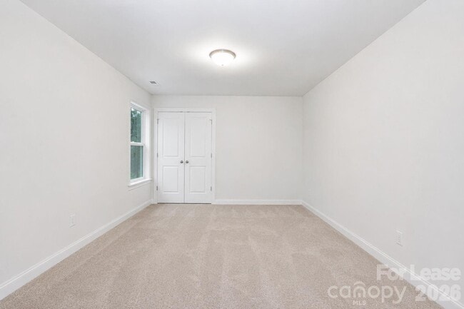 Building Photo - 7717 Nautical View