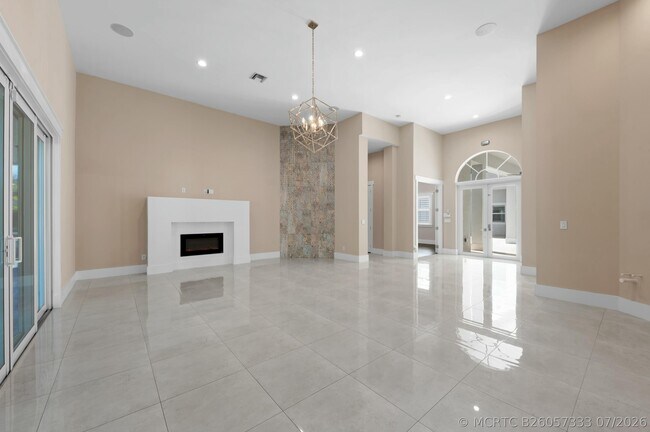 Building Photo - 15503 Temple Blvd