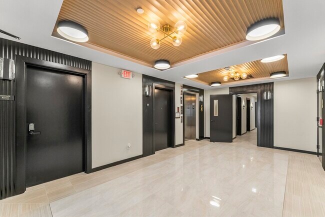 Building Photo - 24-28 Mt Pleasant St