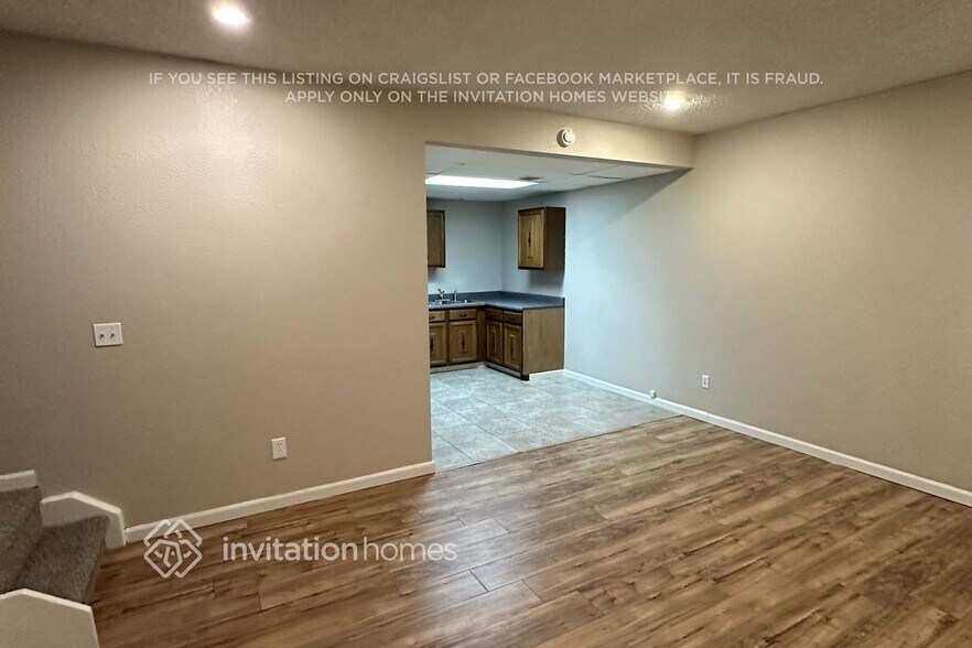 Building Photo - 1497 S Andes Way