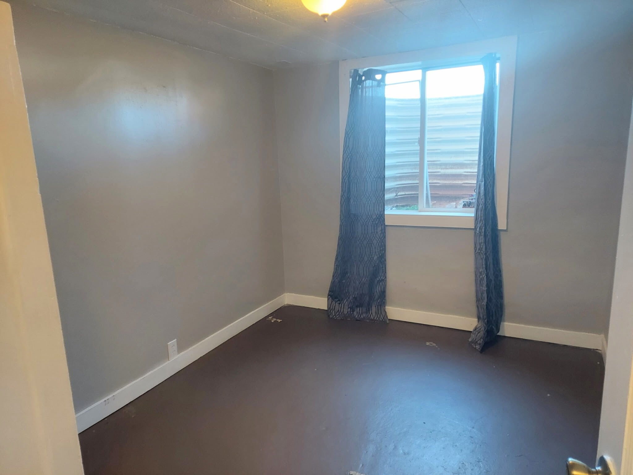 Building Photo - 410 S 100 E