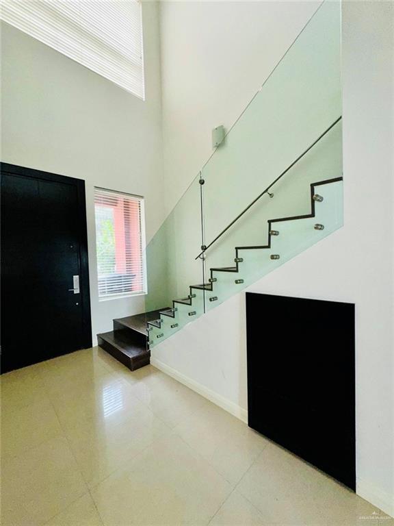 Building Photo - 29 Pineridge Ln