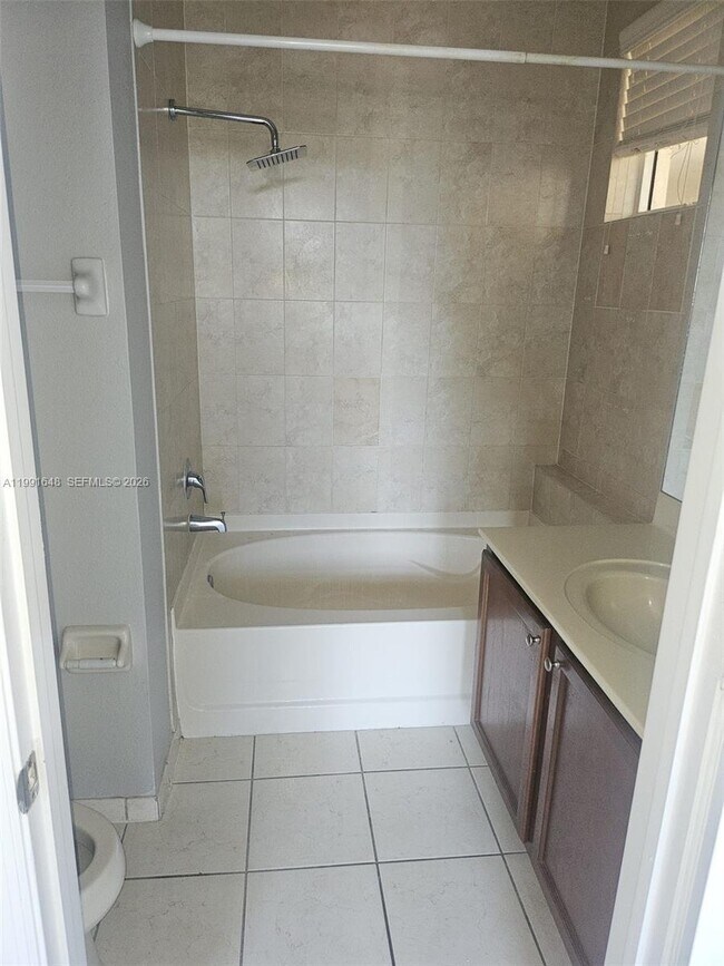 Building Photo - 11403 NW 89th St