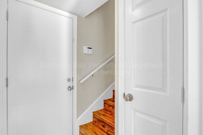 Building Photo - 1137 Mescal St