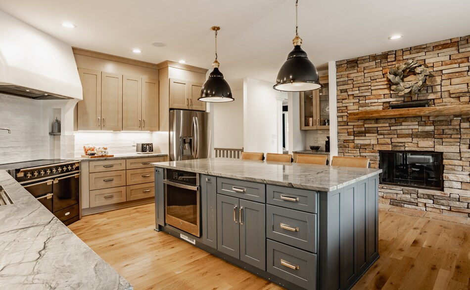 Building Photo - 1820 N 1100 E