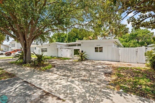 Primary Photo - 20000 Highland Lakes Blvd