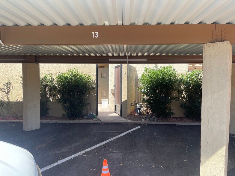 Building Photo - 6533 N 7th Ave