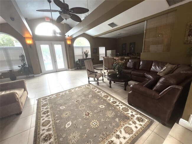 Building Photo - 2565 Grassy Point Dr