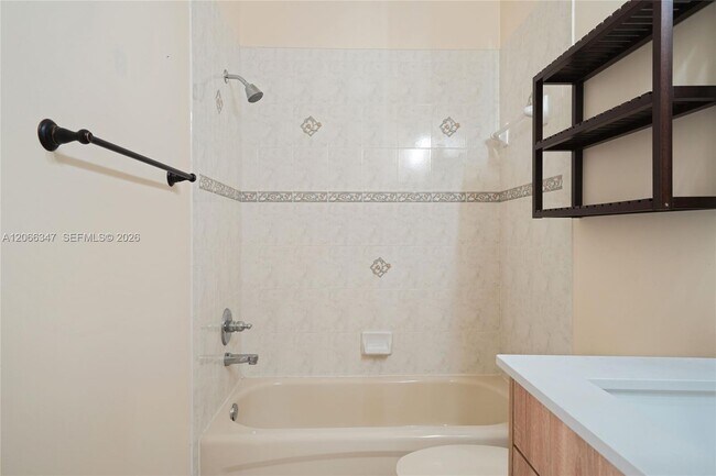 Building Photo - 4312 Laurel Ridge Cir