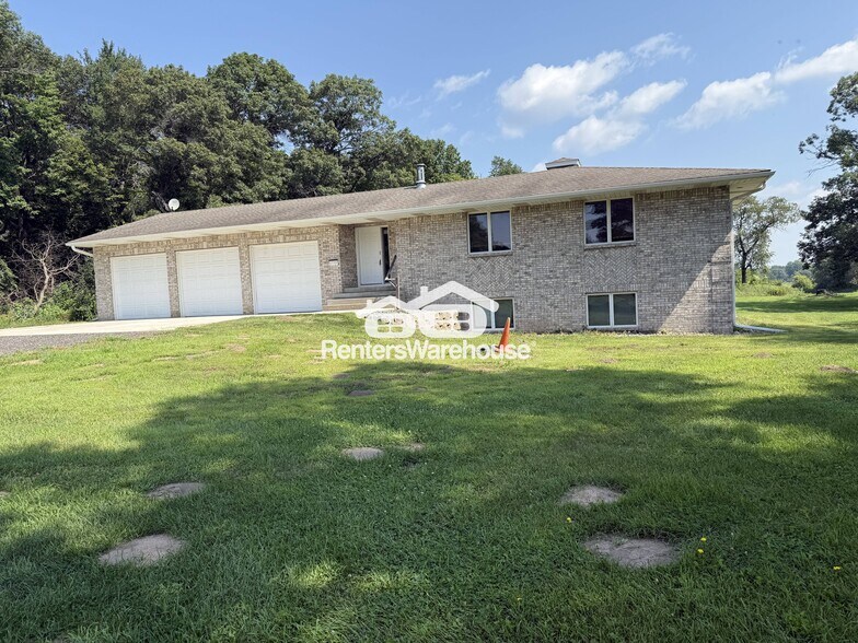 Primary Photo - 17707 Ward Lake Dr NW