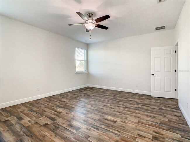 Building Photo - 8917 Blue Mesa Dr