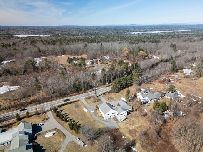 Building Photo - 363 Blackstrap Rd